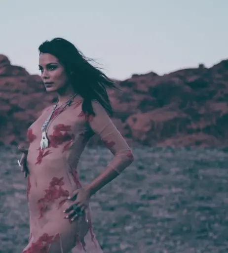 Image 2105707 from Nathalie Kelley