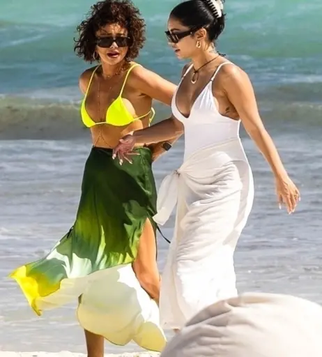 Image 2106187 from Sarah Hyland