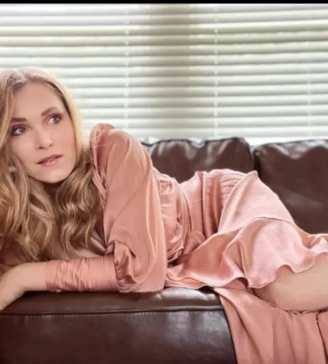 Image 2107524 from Eliza Taylor