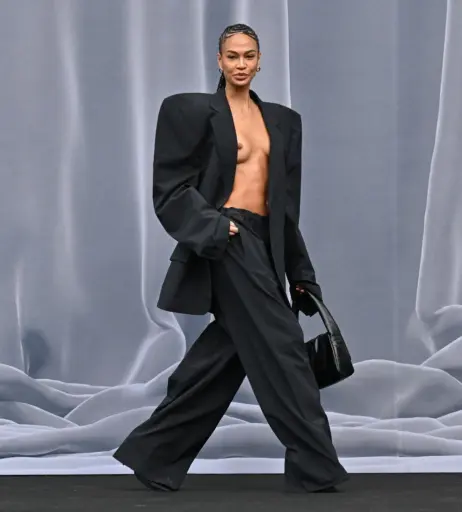 Image 2107455 from Joan Smalls