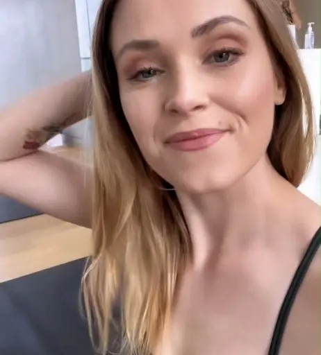 Image 2107911 from Eliza Taylor