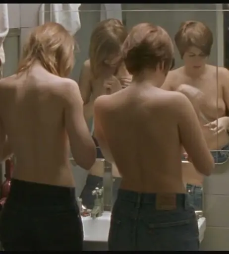 Image 2104520 from Laura Tonke