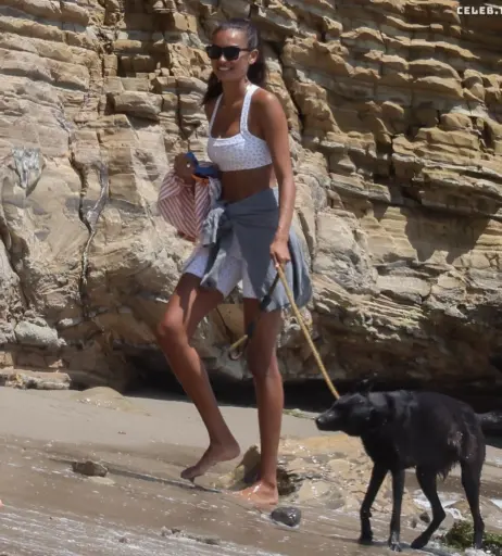 Image 2104434 from Kelly Gale