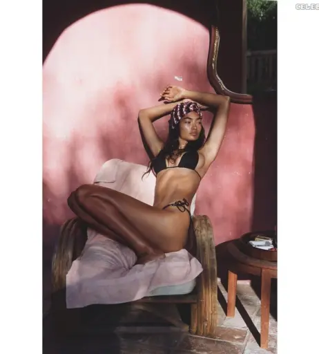 Image 2104045 from Kelly Gale