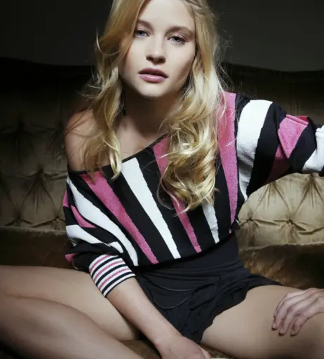 Image 2101359 from Emilie de Ravin