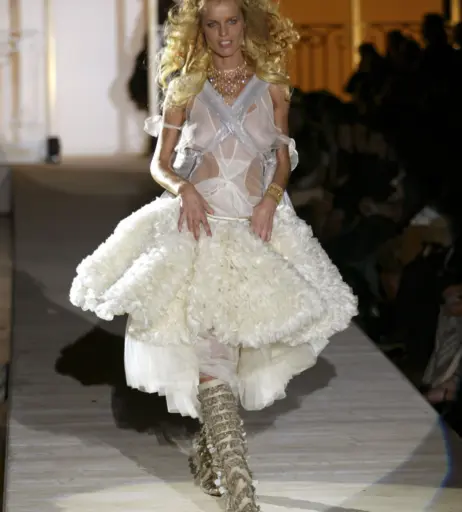 Image 2102590 from Eva Herzigová