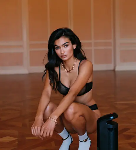 Image 2102469 from Kelly Gale