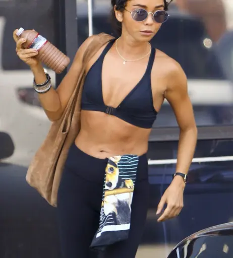 Image 2102121 from Sarah Hyland