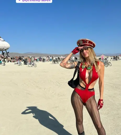 Image 2103829 from Deborah De Luca