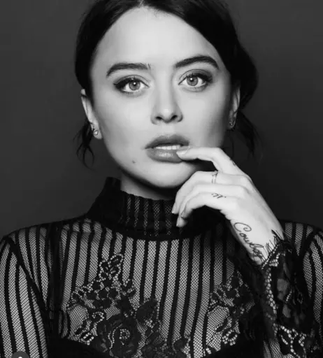 Image 2103826 from Jordan Hinson