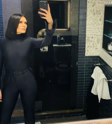 Image 2103459 from Jessie J