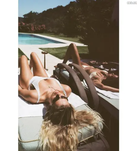 Image 2103712 from Kelly Gale