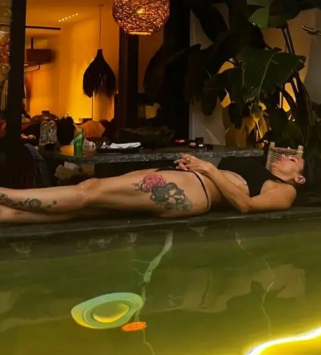 Image 2103737 from Deborah De Luca