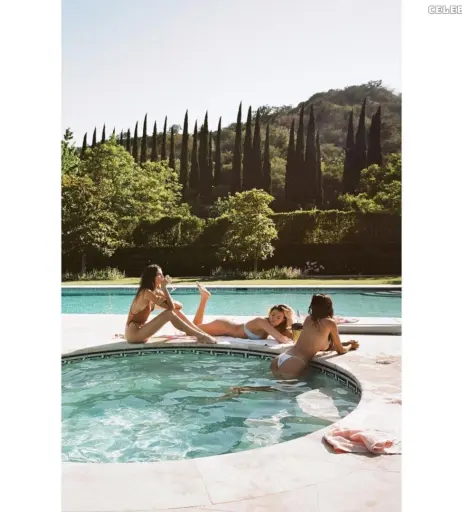 Image 2103609 from Kelly Gale