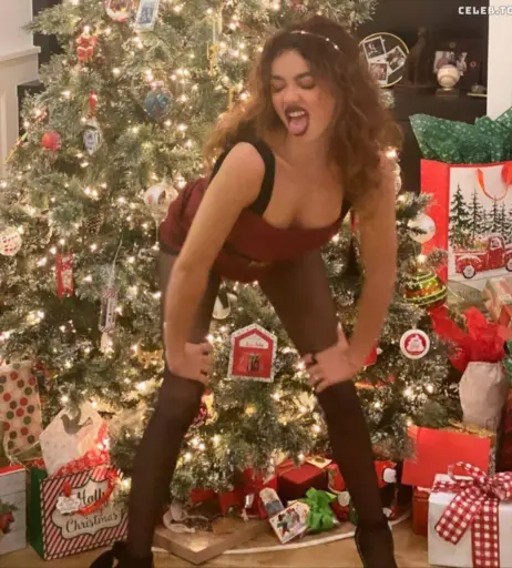 Image 2103171 from Sarah Hyland