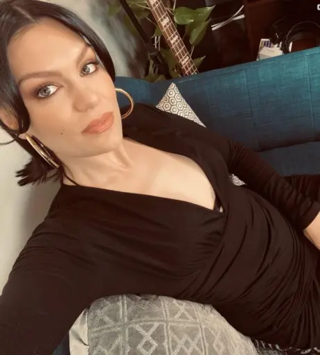 Image 2103393 from Jessie J