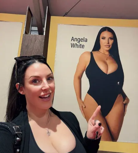 Image 21008863 from Angela White