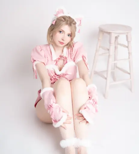 Image 21004894 from Peachmilky