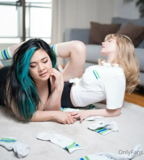 Image 21004438 from Peachmilky