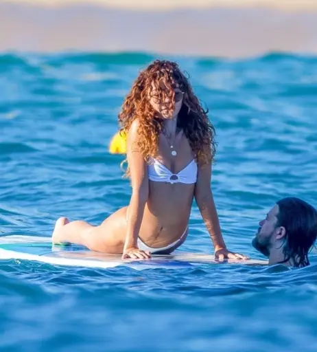 Image 2100914 from Sarah Hyland