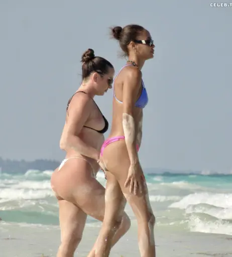 Image 2109330 from Joan Smalls