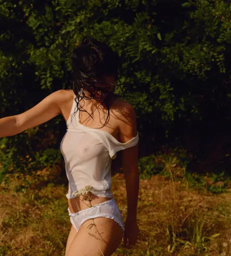 Image 2108771 from Chloe Bechini