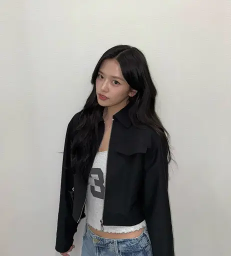 Image 22958980 from An Yujin 안유진 | (An) IVE