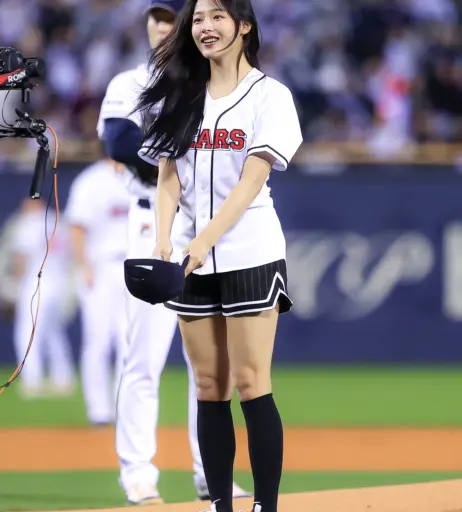 Image 22955441 from Minji (NewJeans)