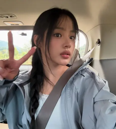 Image 22955718 from Minji (NewJeans)