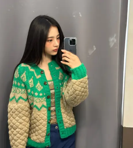 Image 22955761 from Minji (NewJeans)