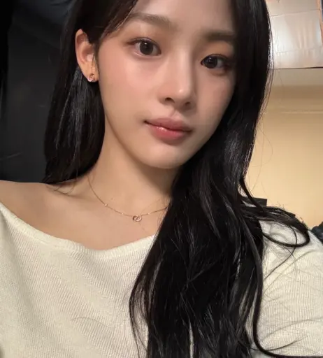 Image 22955675 from Minji (NewJeans)