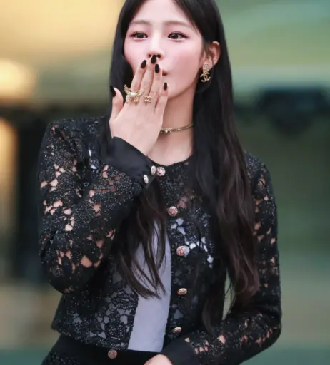 Image 22955199 from Minji (NewJeans)