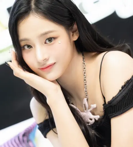 Image 22955090 from Minji (NewJeans)
