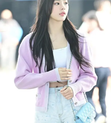 Image 22955083 from Minji (NewJeans)