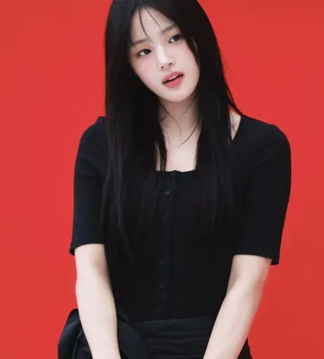 Image 22955329 from Minji (NewJeans)