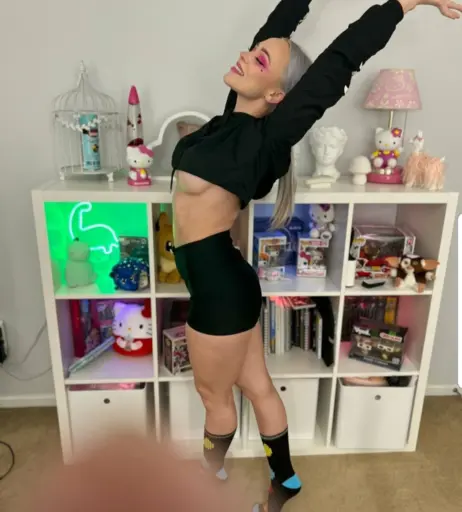 Image 22954415 from Penelope Ford