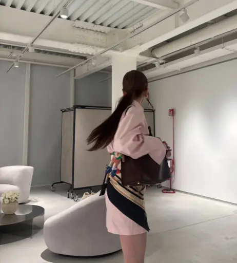 Image 22956906 from Huh Yunjin 허윤진 | LESSERAFIM