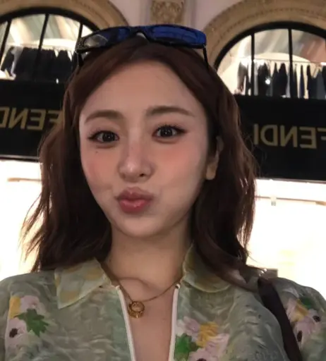 Image 22956935 from Huh Yunjin 허윤진 | LESSERAFIM