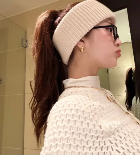 Image 22956967 from Huh Yunjin 허윤진 | LESSERAFIM