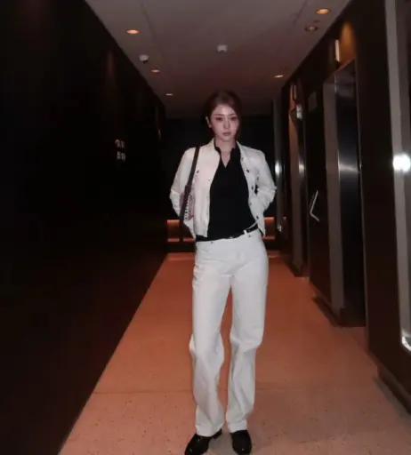 Image 22956885 from Huh Yunjin 허윤진 | LESSERAFIM