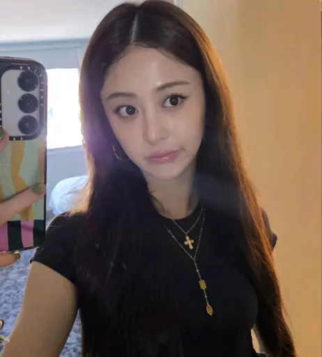 Image 22956524 from Huh Yunjin 허윤진 | LESSERAFIM