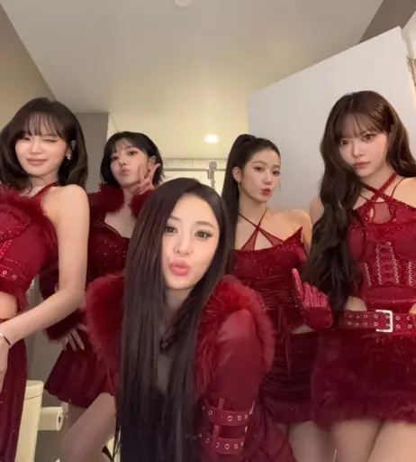 Image 22956726 from Huh Yunjin 허윤진 | LESSERAFIM