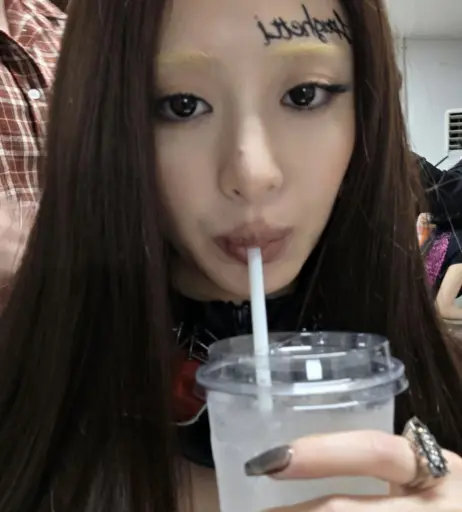Image 22956612 from Huh Yunjin 허윤진 | LESSERAFIM