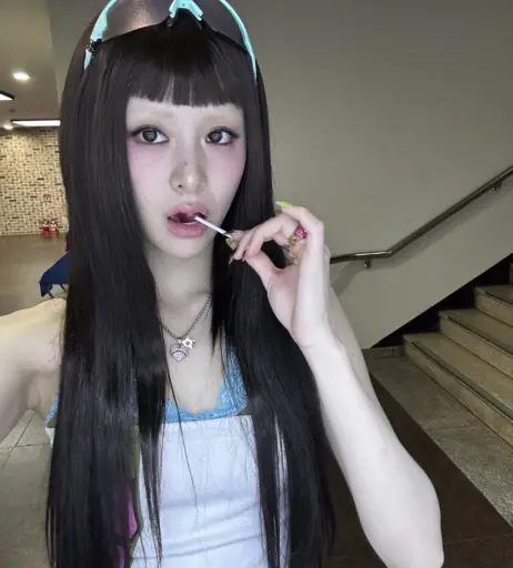 Image 22956609 from Huh Yunjin 허윤진 | LESSERAFIM