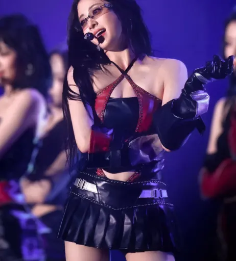 Image 22956644 from Huh Yunjin 허윤진 | LESSERAFIM