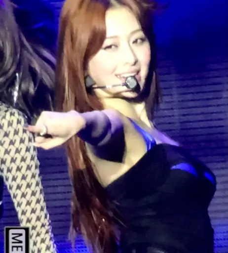 Image 22956399 from Huh Yunjin 허윤진 | LESSERAFIM