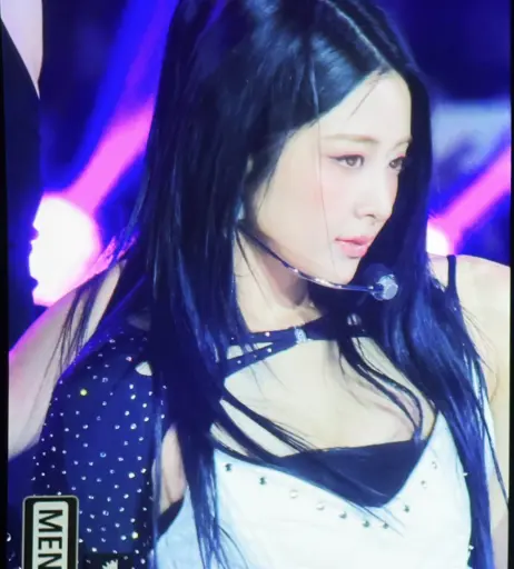 Image 22956321 from Huh Yunjin 허윤진 | LESSERAFIM