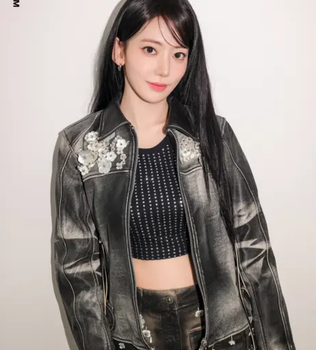 Image 22953592 from Sakura Miyawaki 宮脇 咲良 | LESSERAFIM