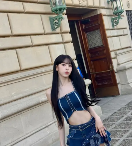 Image 22953502 from Sakura Miyawaki 宮脇 咲良 | LESSERAFIM