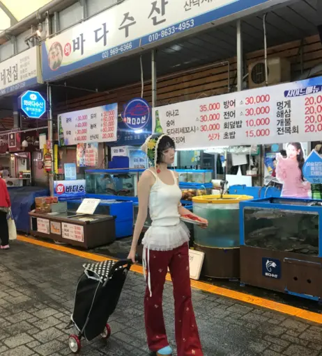 Image 22953532 from Sakura Miyawaki 宮脇 咲良 | LESSERAFIM